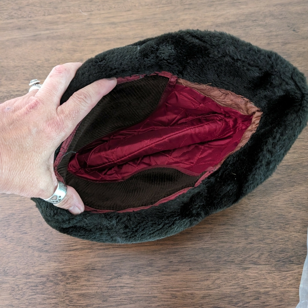 Fuzzy German Hat - image 2